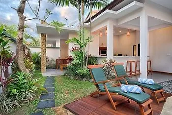 Villa Tukad Alit Kerobokan  Indonesia