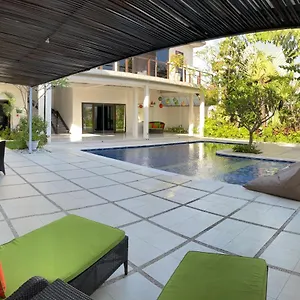 Villa Lanai, Kerobokan (Bali)